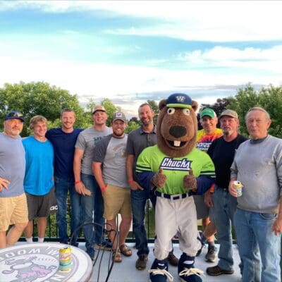 xlg_green_lawn_summer_outing_team_pic_2023